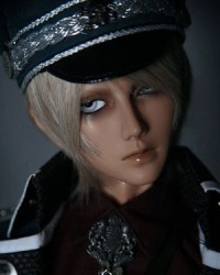 Lieutenant Sol - 72cm Ring Doll