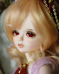 27cm Amy Head 27cm Amy Head
