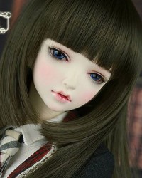 Laurel (57cm Girl) Laurel (57cm Girl)